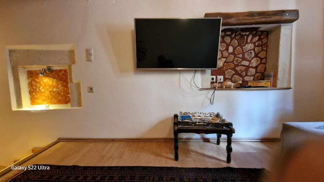 Traditional 3 Story Townhouse ,batta Hanem Khania